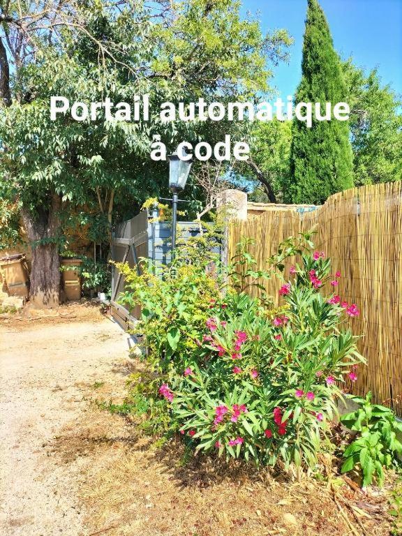 Villa Calme Et Intimite Proche Avignon Piscine Options Au Choix Privee Ou Partagee De Juin A Octobre Morieres-les-Avignon Exterior foto